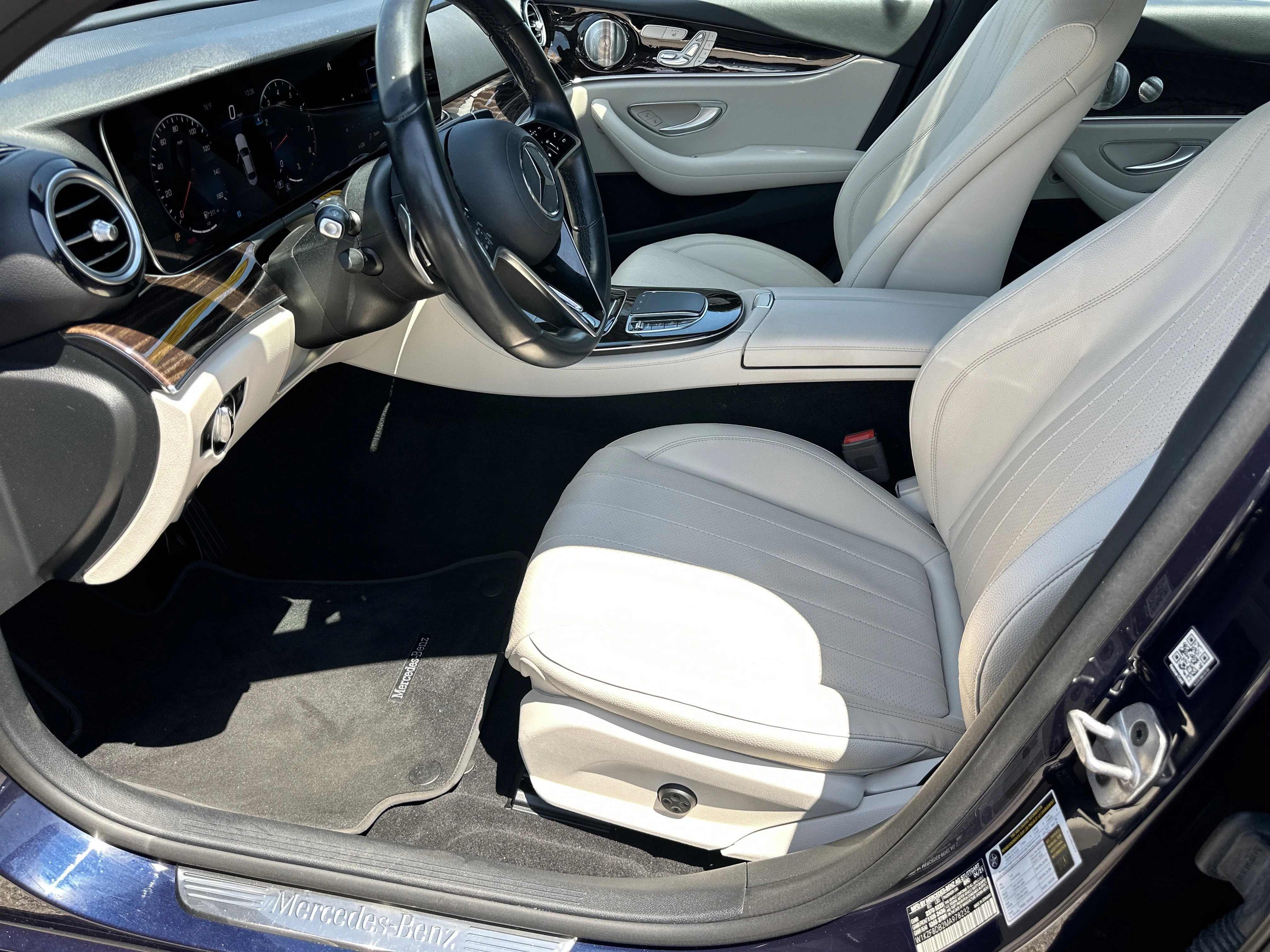 Used 2021 Lunar Blue Metallic Mercedes-Benz E 350 image 9