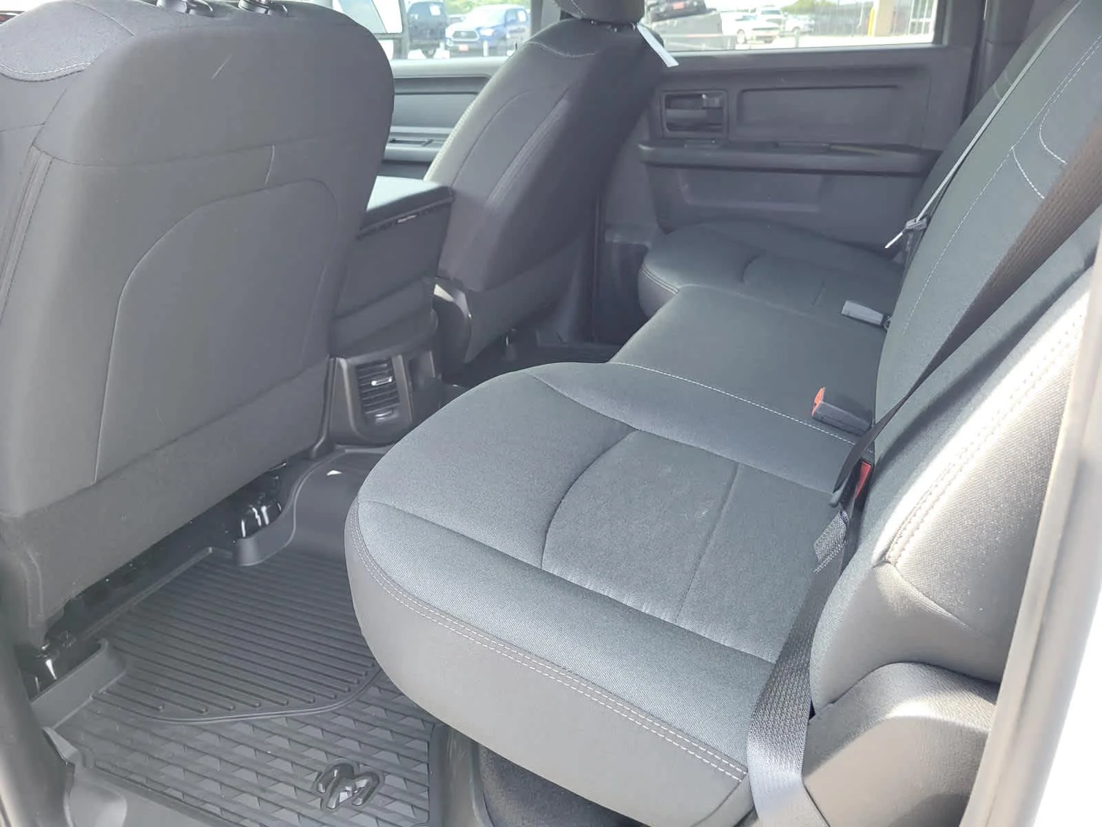 2026 RAM 2500 Tradesman - Photo 13