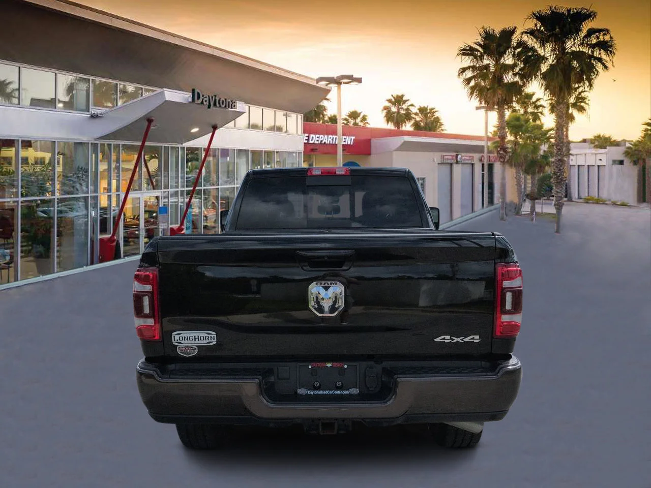 Used 2024 Diamond Black Ram Longhorn image 4