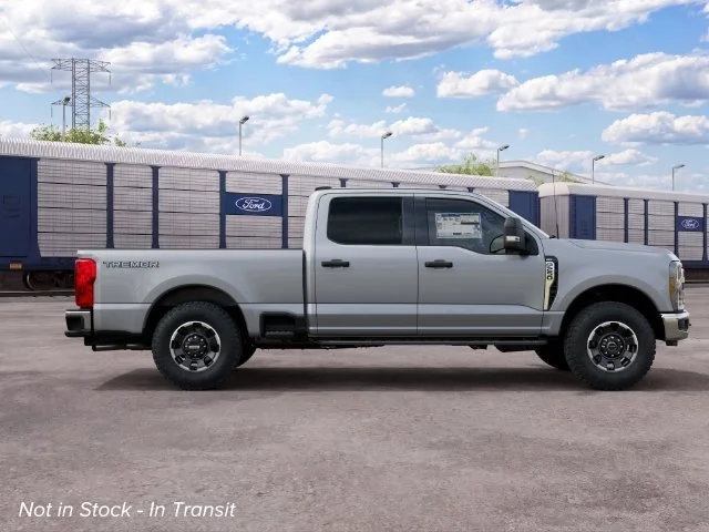 New 2027 Iconic Silver Metallic Ford XLT image 27