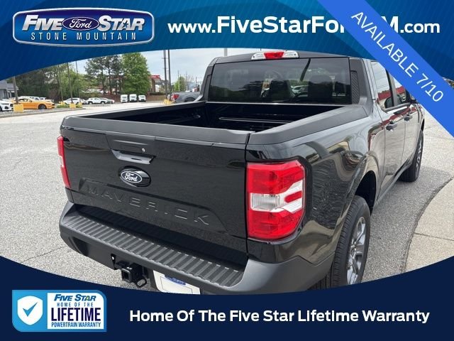 New 2026 Shadow Black Ford XLT image 8
