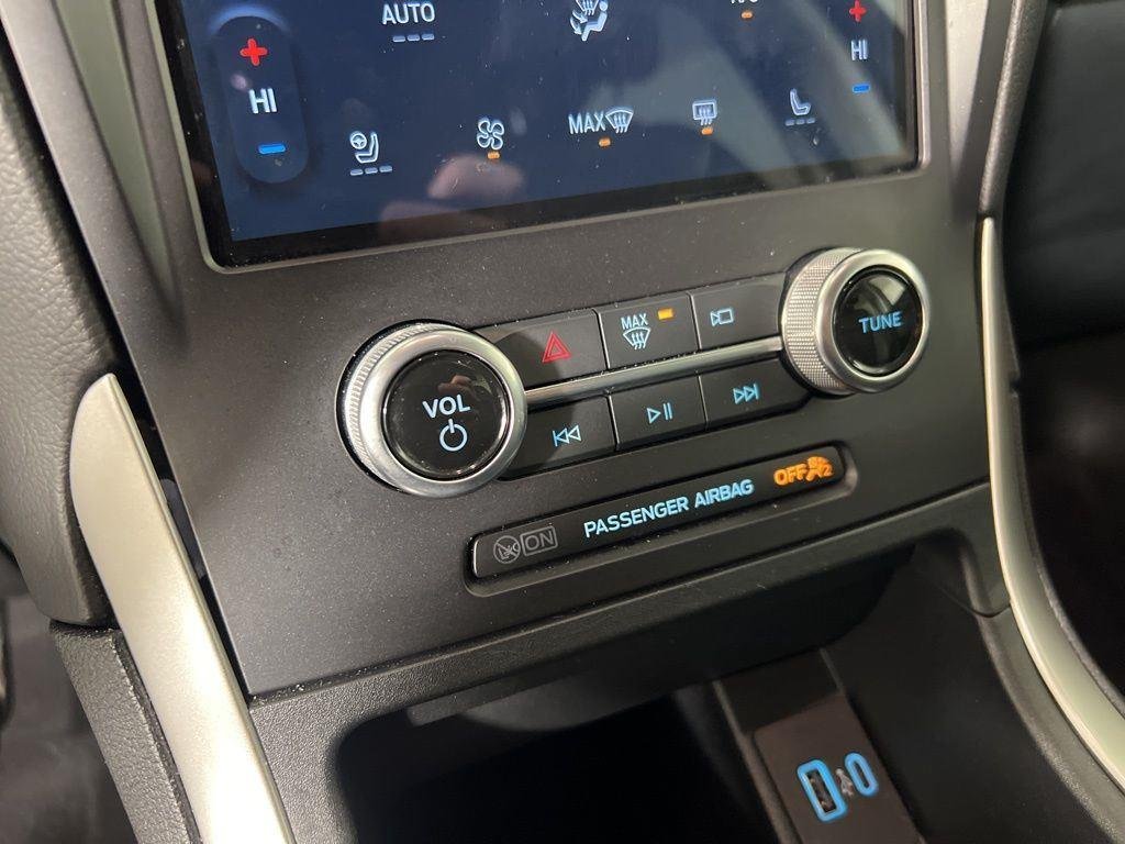 Used 2024 Silver Metallic Ford SEL image 20