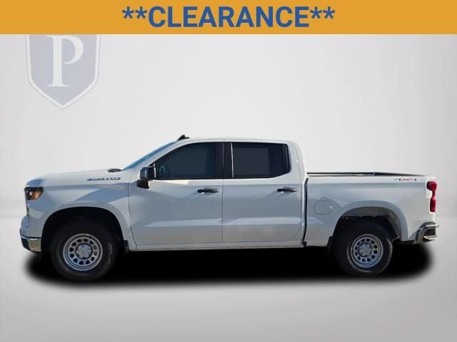 New 2026 Summit White Chevrolet WT image 10