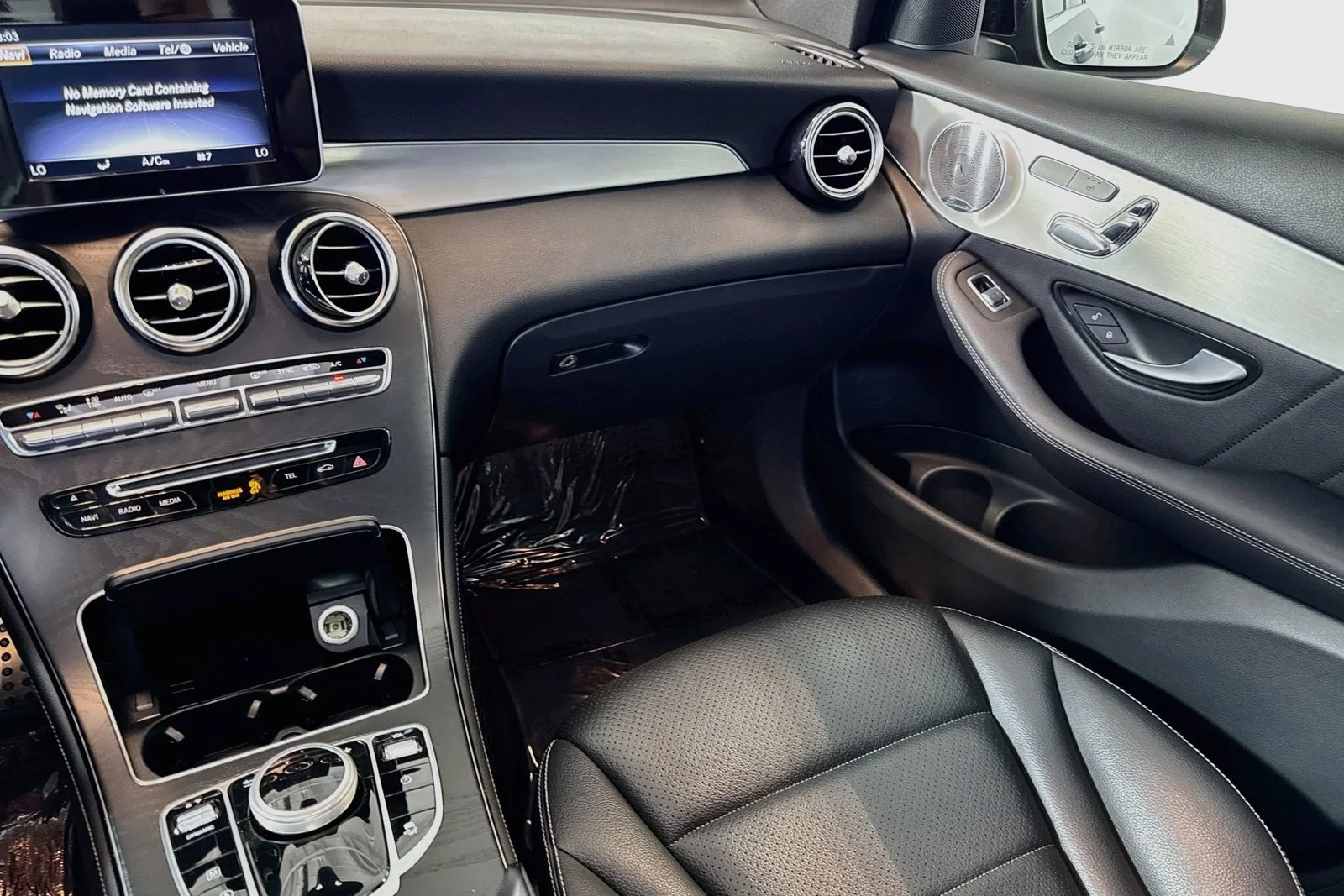 Used 2019 Black Mercedes-Benz GLC 300 image 22