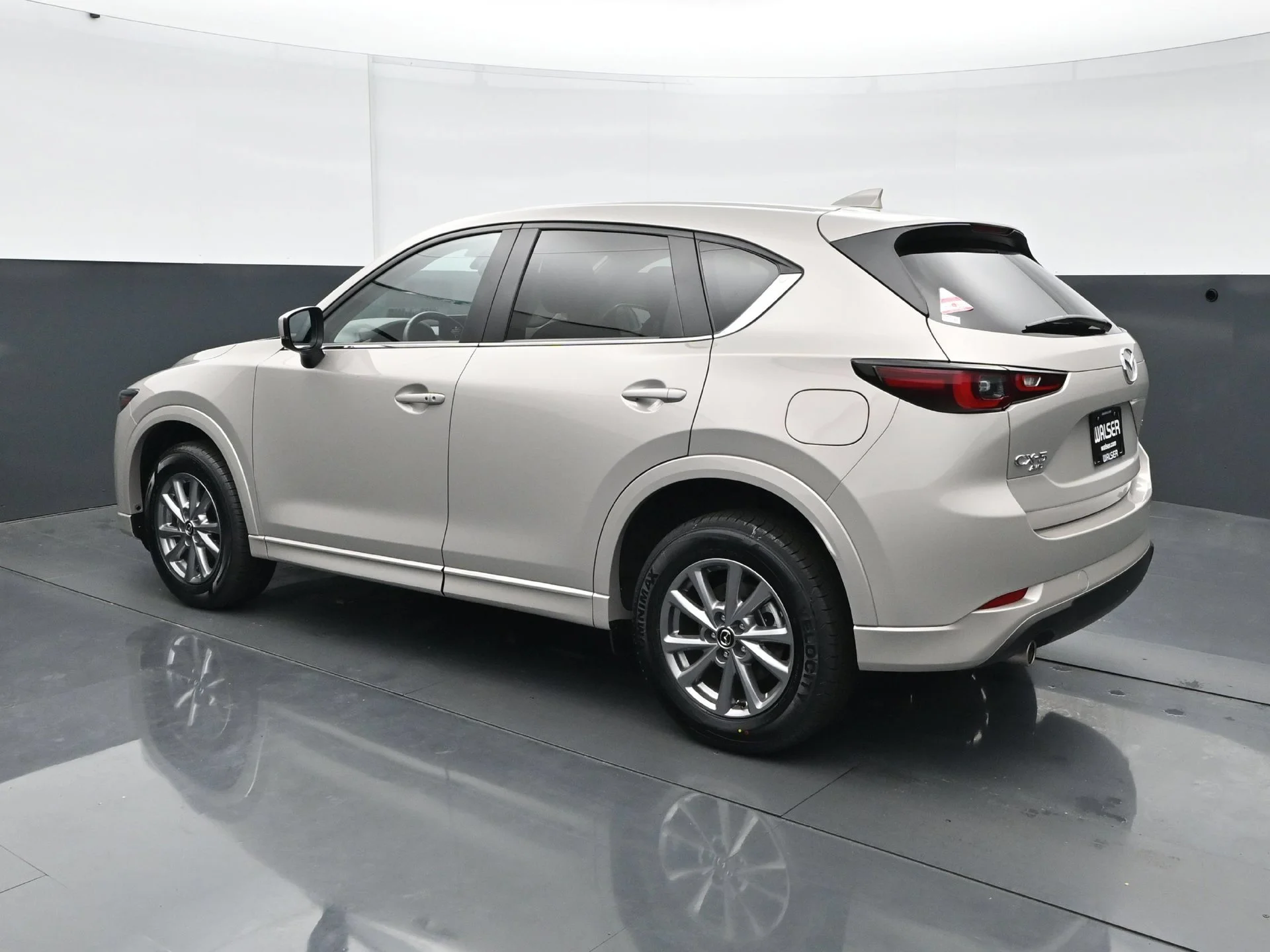 Used 2025 Platinum Quartz Metallic Mazda 2.5 S Preferred Package image 3