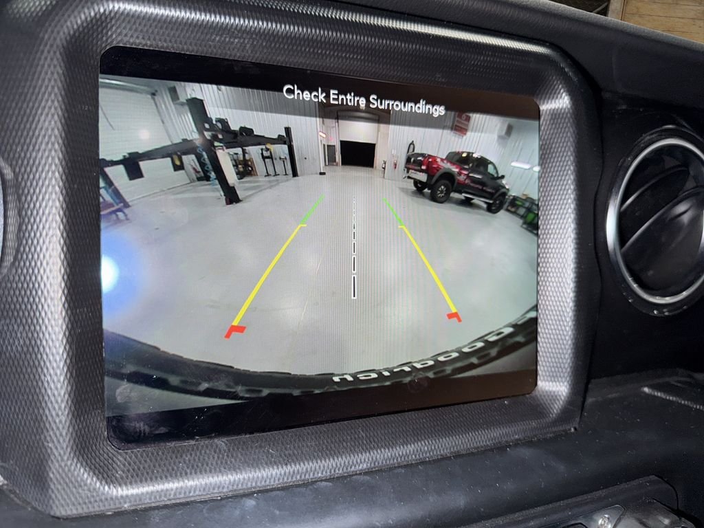 Used 2023 Sting-Gray Clearcoat Jeep Rubicon 392 image 33