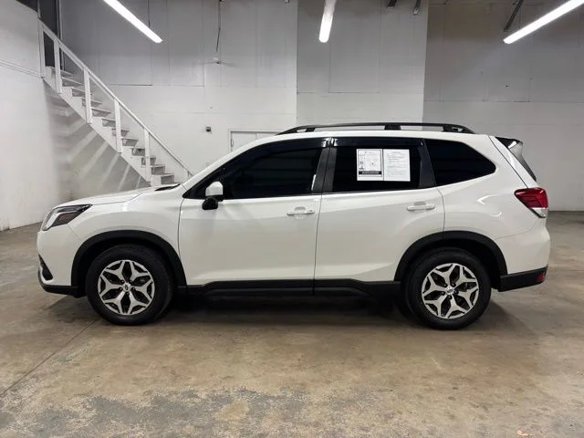 Used 2024 White Subaru Premium image 4