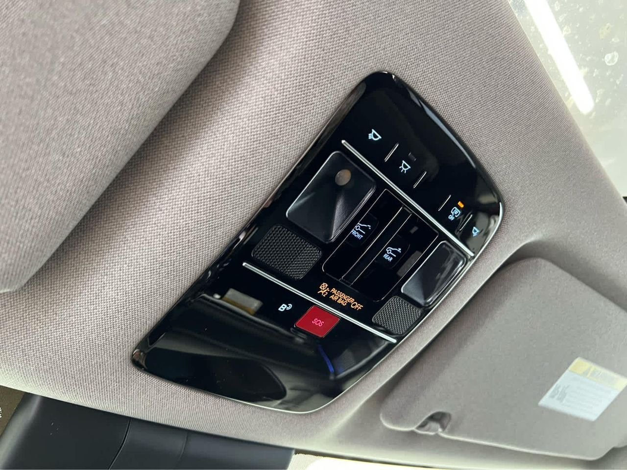 New 2026 Ecotronic Gray Hyundai Limited AWD image 23