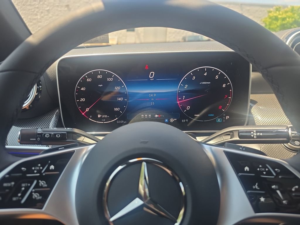 New 2026 Graphite Grey Metallic Mercedes-Benz GLC 300 image 15
