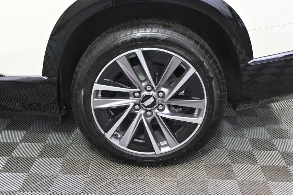 2027 Cadillac VISTIQ Sport - Photo 20