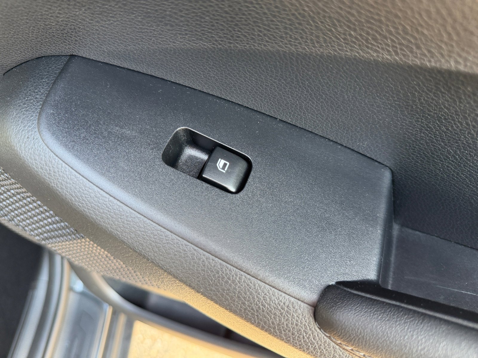 Certified Used 2024 Gravity Gray Kia X-Line image 37