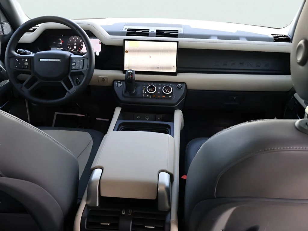 Used 2024 Fuji White Land Rover X-Dynamic SE image 14