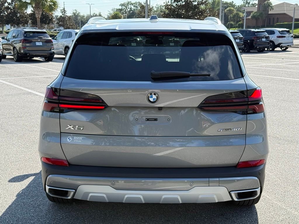 Used 2024 Skyscraper Grey Metallic BMW sDrive40i image 4