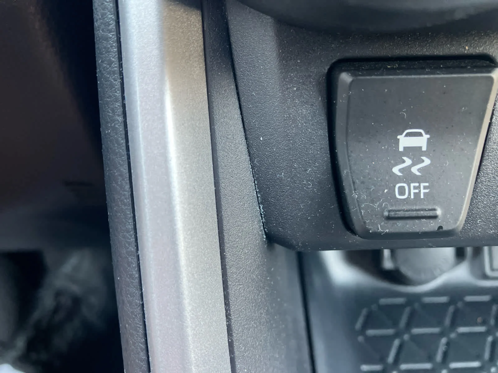 Certified Used 2025 Blueprint Toyota Hybrid XLE image 29