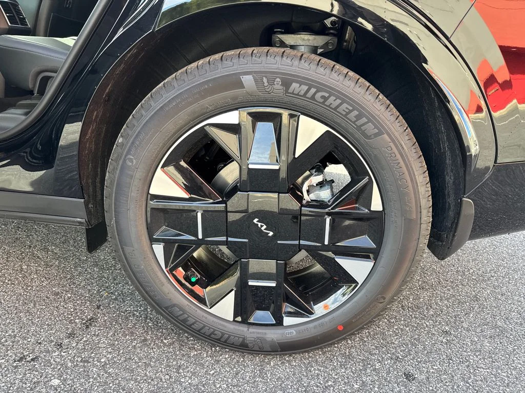 New 2026 Black Kia SX-Prestige image 20