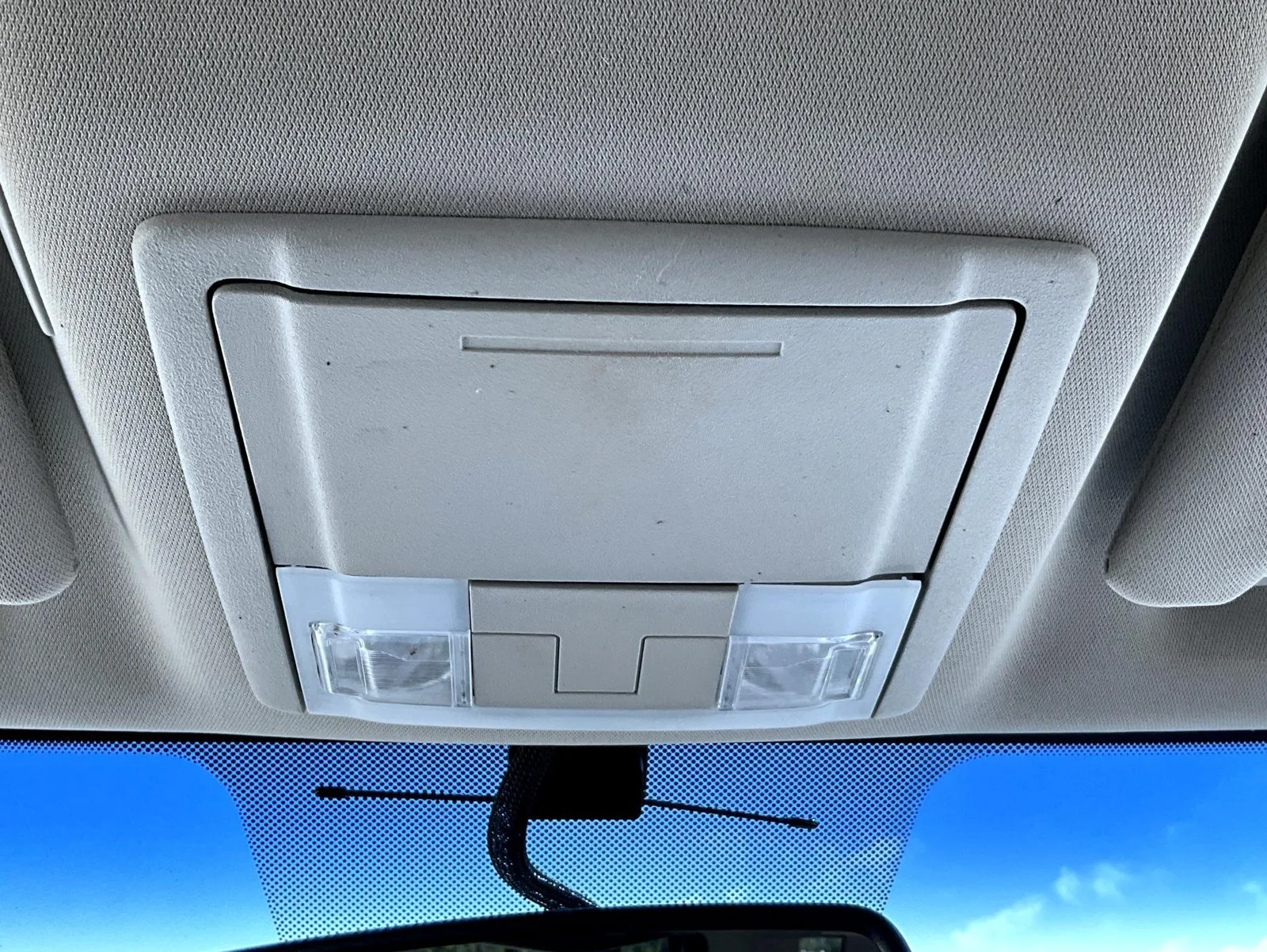 Used 2012 Silver Ford Titanium image 16
