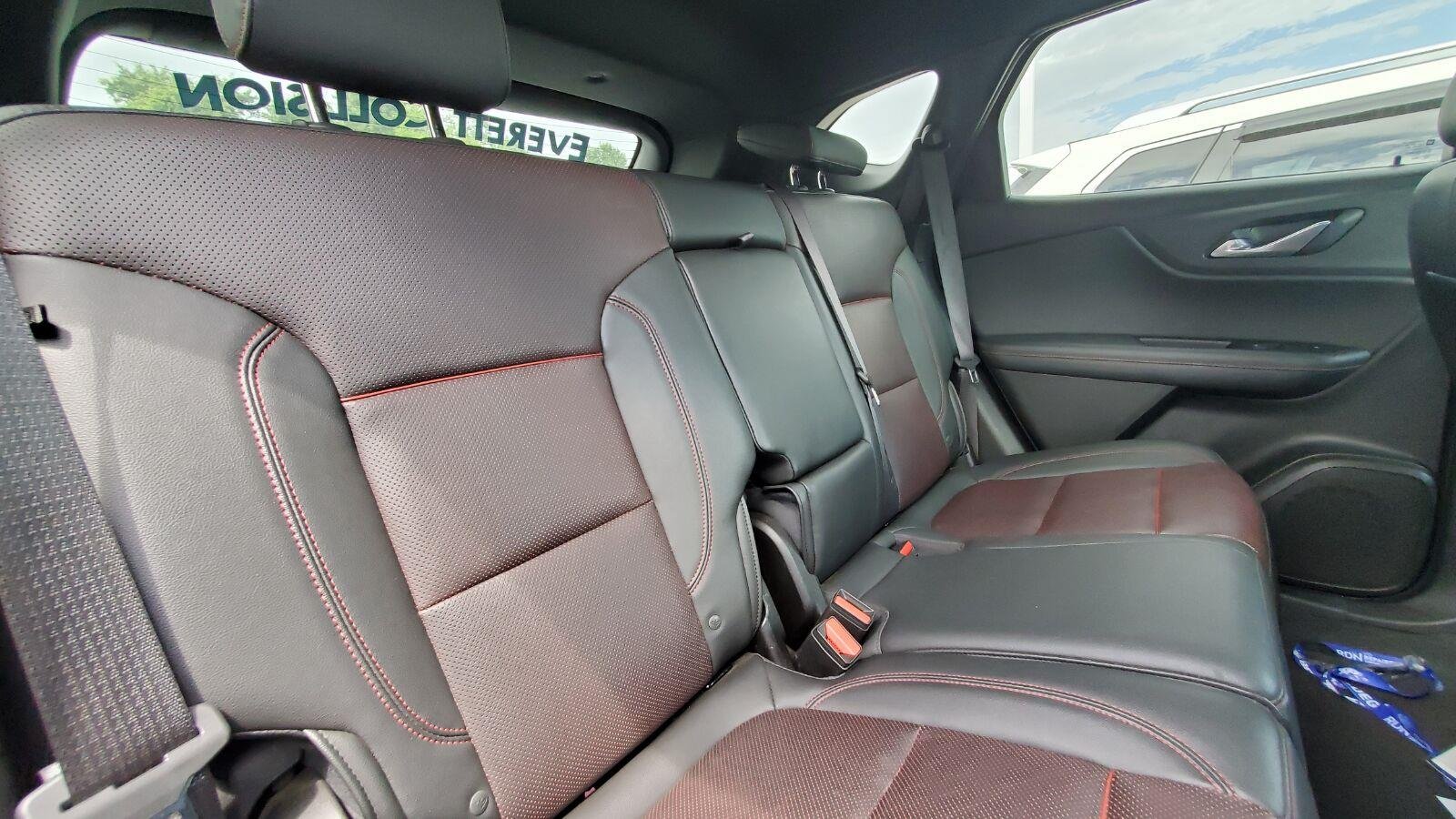 Used 2020 NIGHTFALL GRAY METALLIC Chevrolet RS image 6