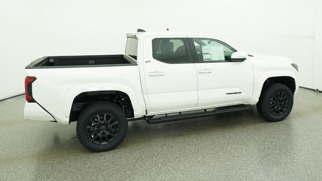 New 2026 Ice Cap Toyota SR5 image 11