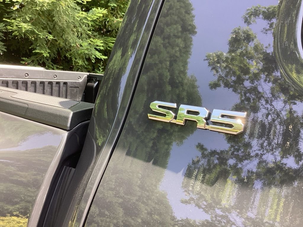 Certified Used 2025  Toyota SR5 image 7