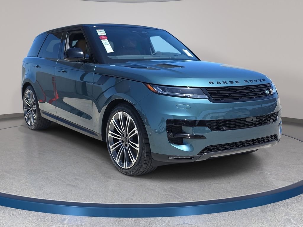 New 2026 Giola Green LAND ROVER SE image 3