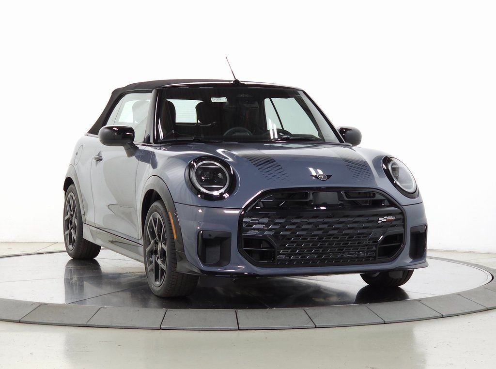 2026 MINI Convertible Cooper S's photo