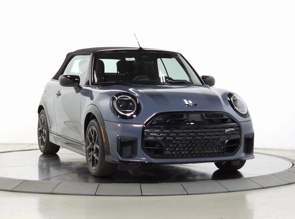 2026 MINI Convertible Cooper S's photo