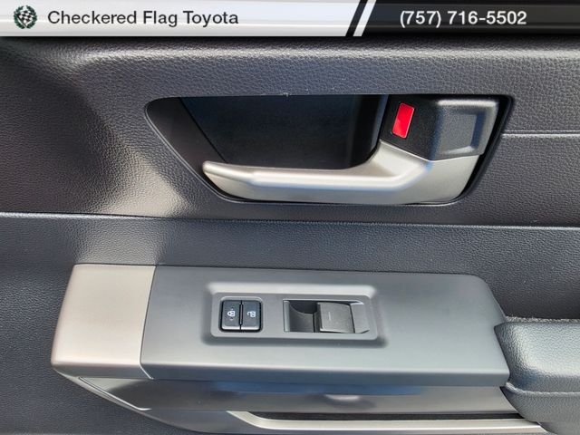 Used 2022 White Toyota SR5 image 44