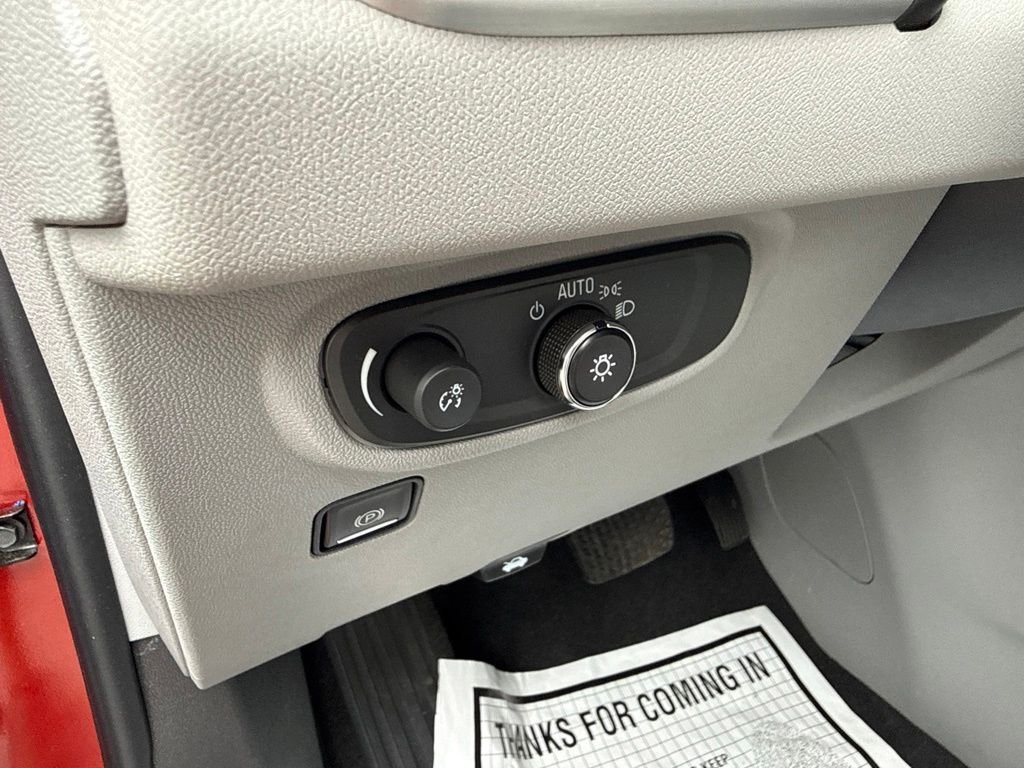 Used 2023 Red GMC SLE image 23