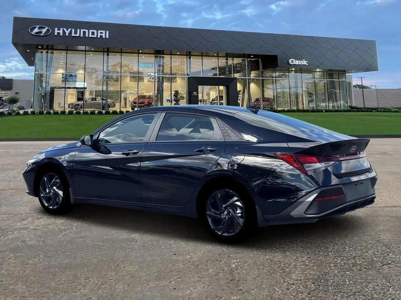 New 2026 Abyss Black Pearl Hyundai SEL Sport image 4