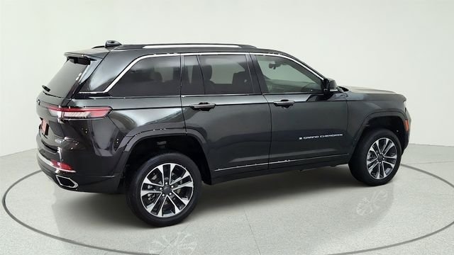 Used 2023 Brown Jeep Overland 4xe image 14