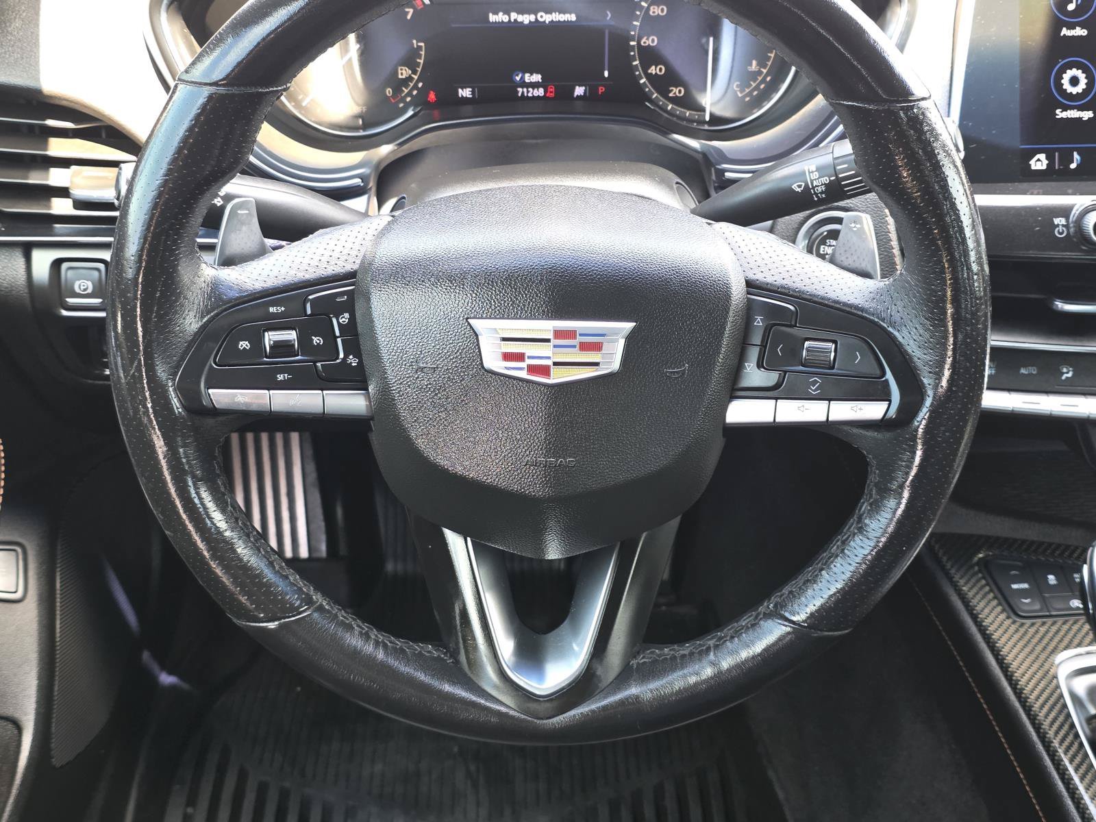 Used 2021 SUMMIT WHITE Cadillac Sport image 13