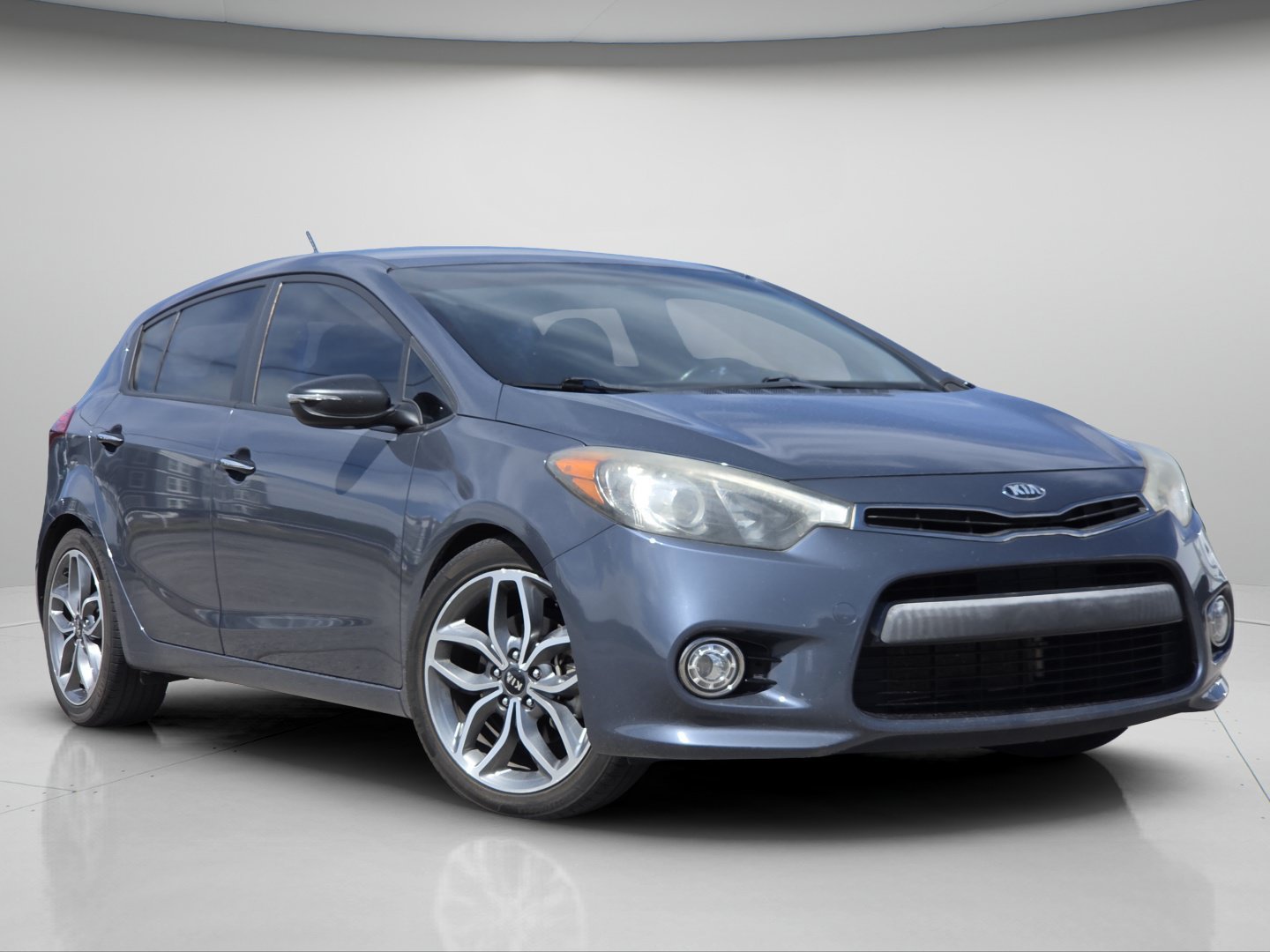 Used 2016 Kia Forte5 SX with VIN KNAFZ5A3XG5591664 for sale in Bountiful, UT