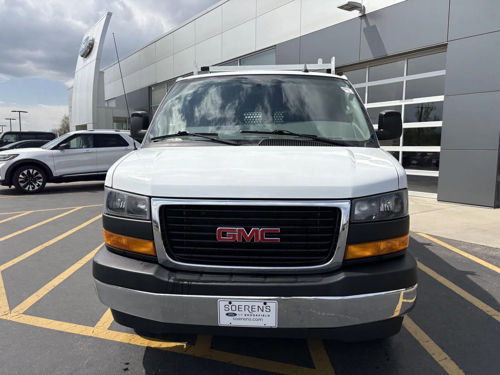 1GTW7AFP8M1200933