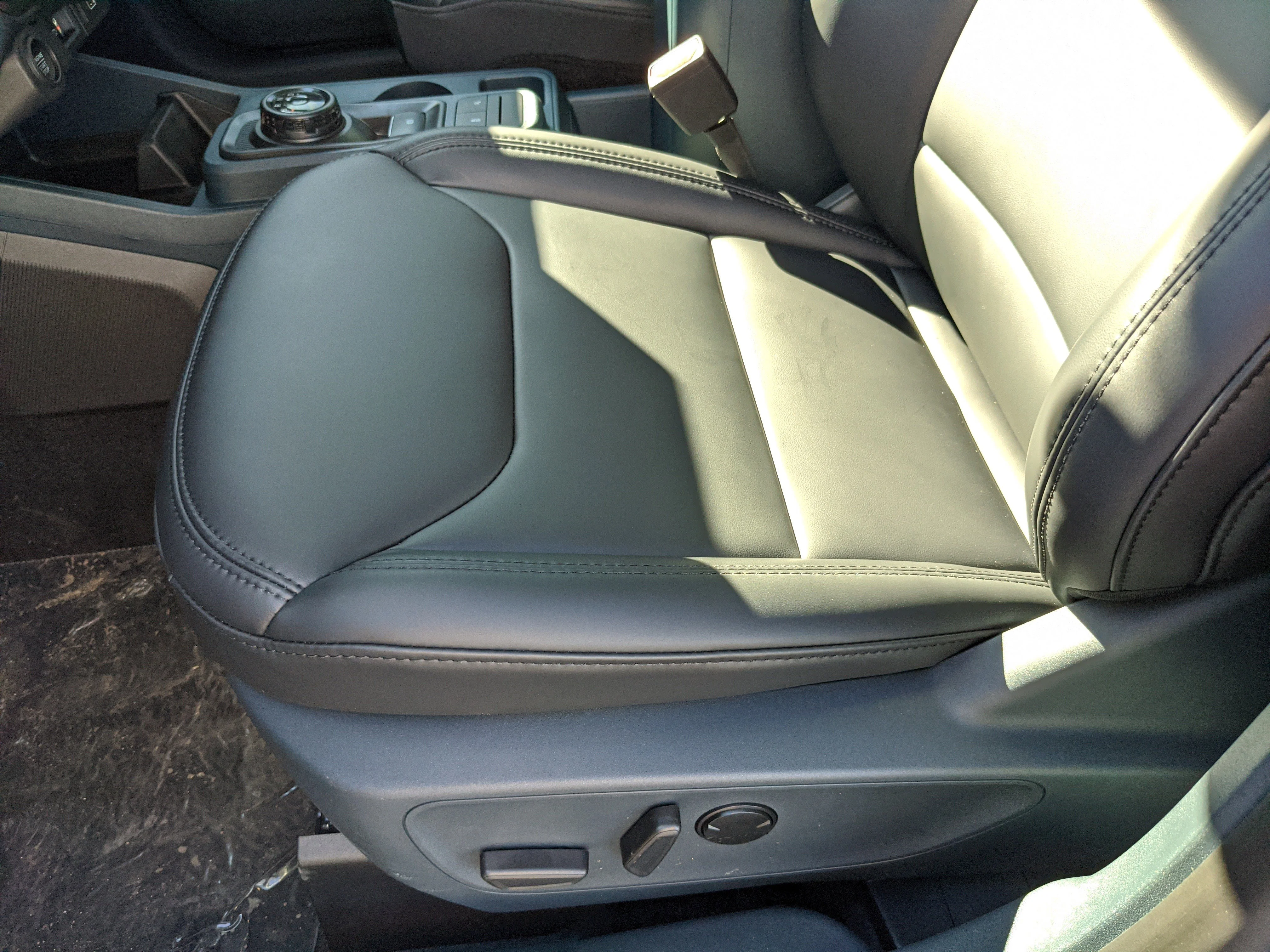 New 2026 Azure Gray Metallic Tri-Coat Ford Lariat® image 19