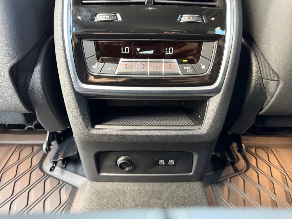 Used 2026 Gray BMW xDrive50e image 24