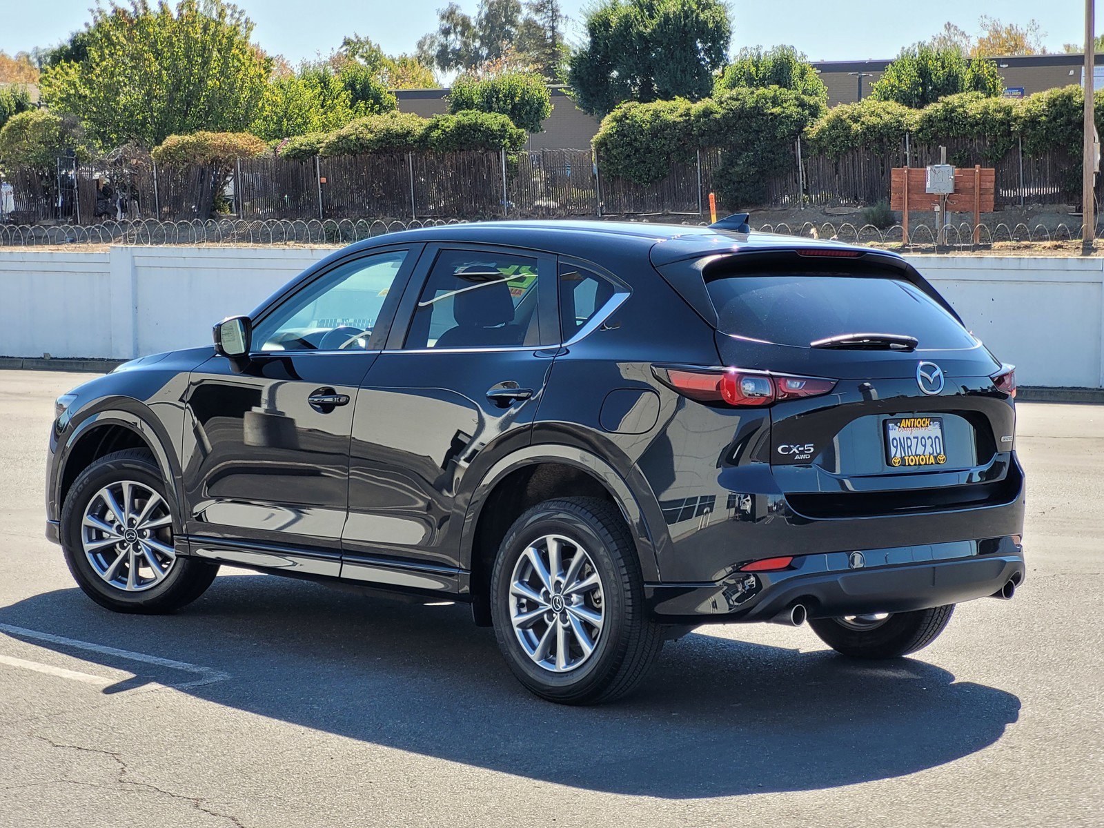 Used 2025 Jet Black Mica Mazda 2.5 S Preferred Package image 6