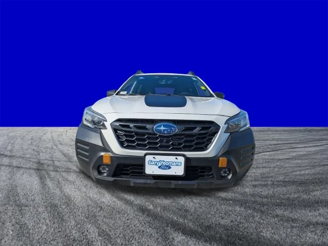 Certified Used 2023 Crystal White Pearl Subaru Wilderness image 9