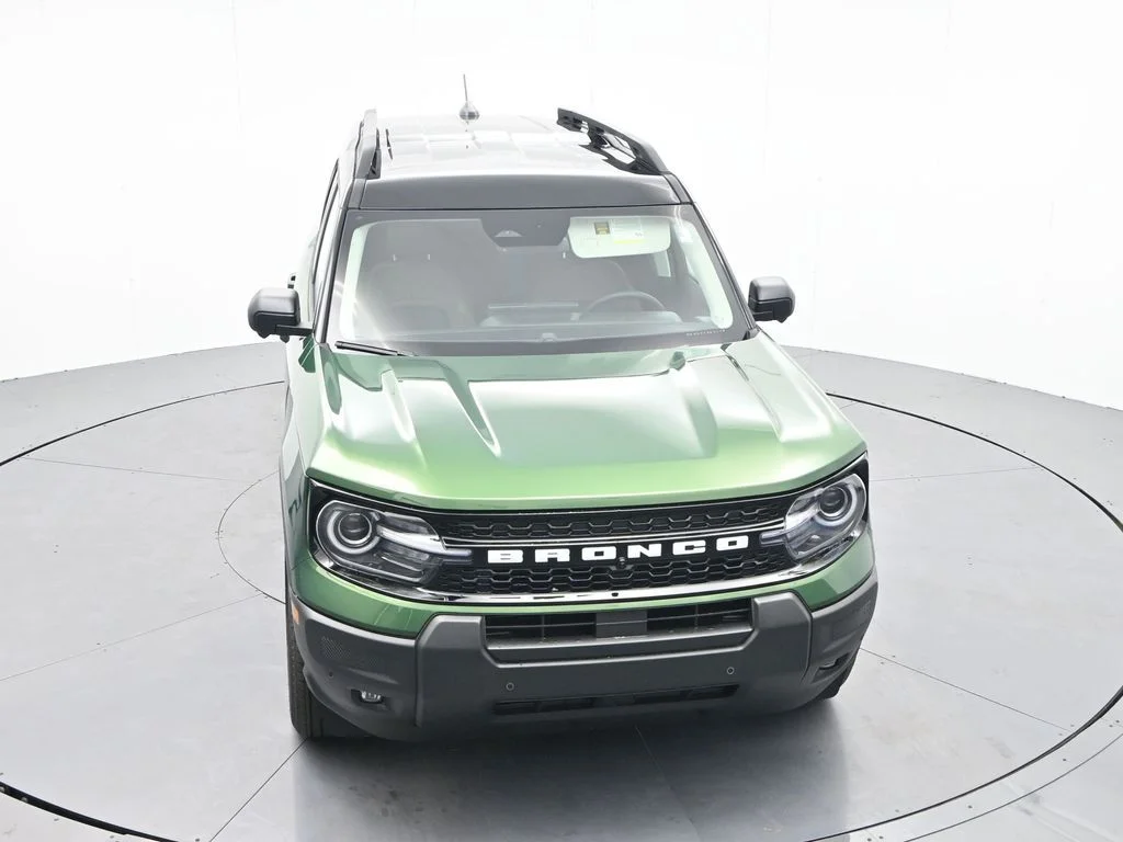 New 2025 Eruption Green Metallic Ford Outer Banks® image 26