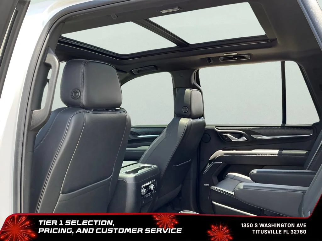 Used 2022 White Frost Tricoat GMC Denali image 26