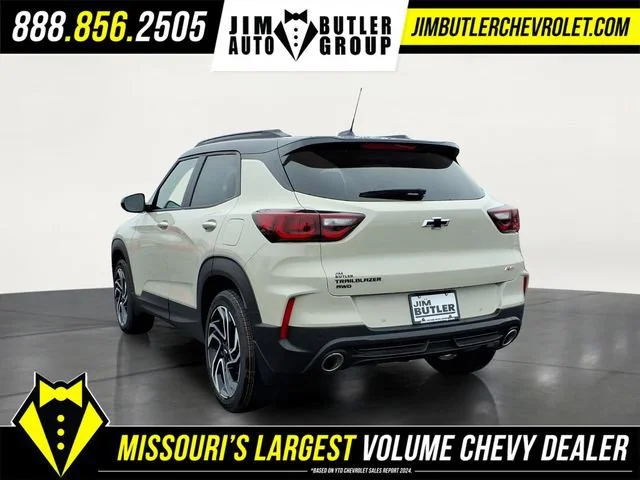 New 2026 White Sands Chevrolet RS image 2