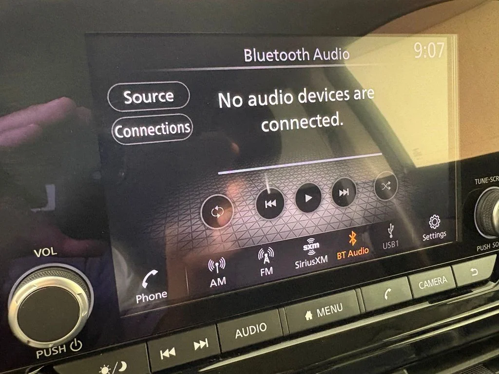 Used 2024 Silver Nissan SV image 30