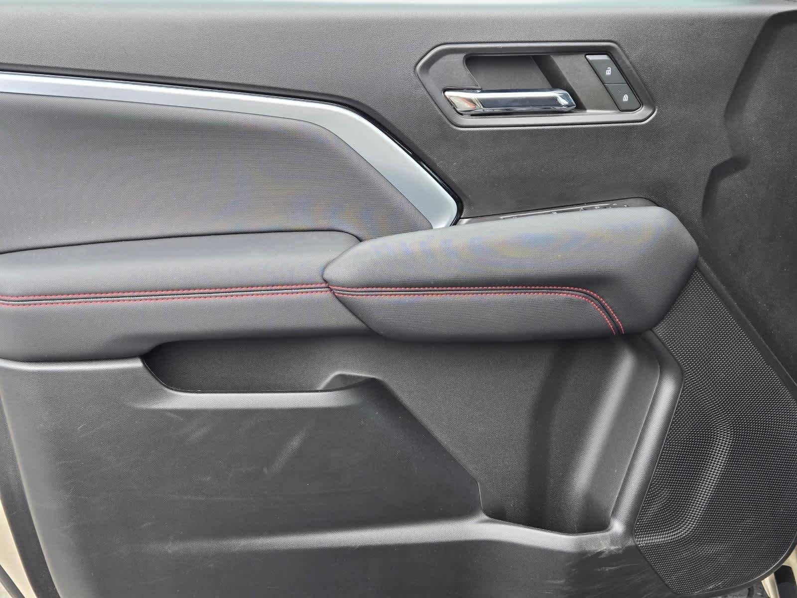 2023 Chevrolet Colorado Z71 - Photo 13
