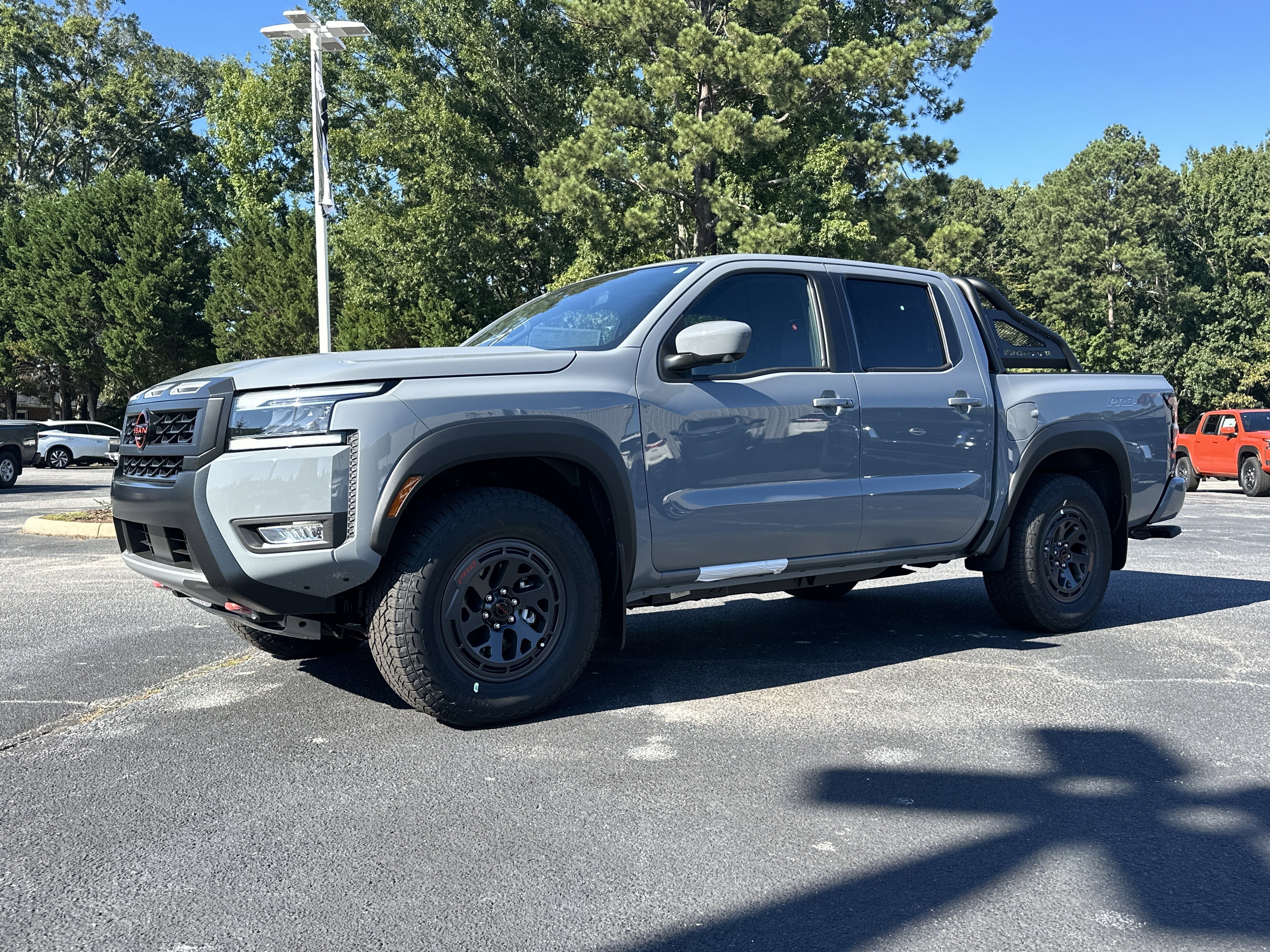 2025 Nissan Frontier PRO-4X - Photo 4
