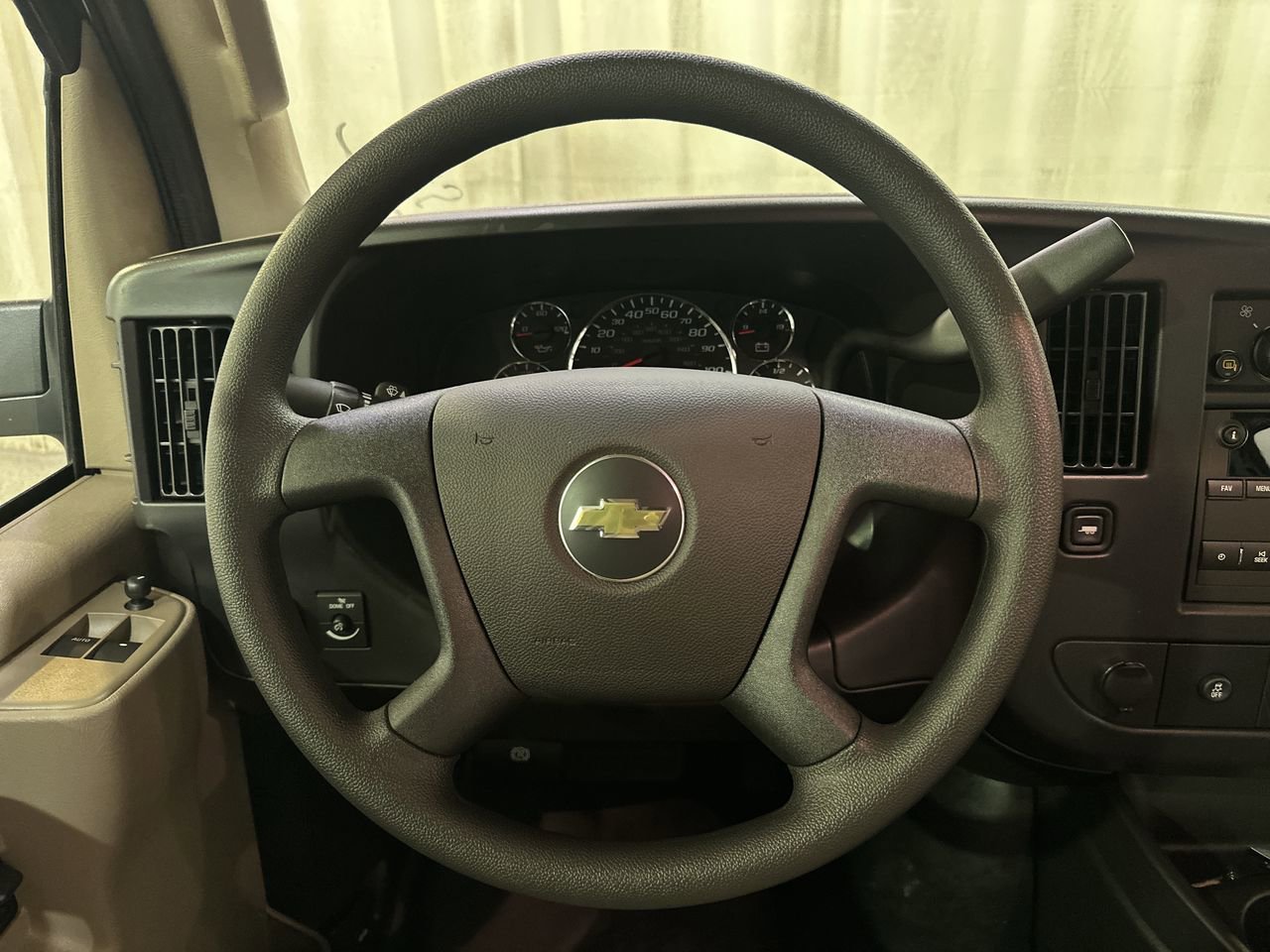 2026 Chevrolet Express Cargo Work Van - Photo 15