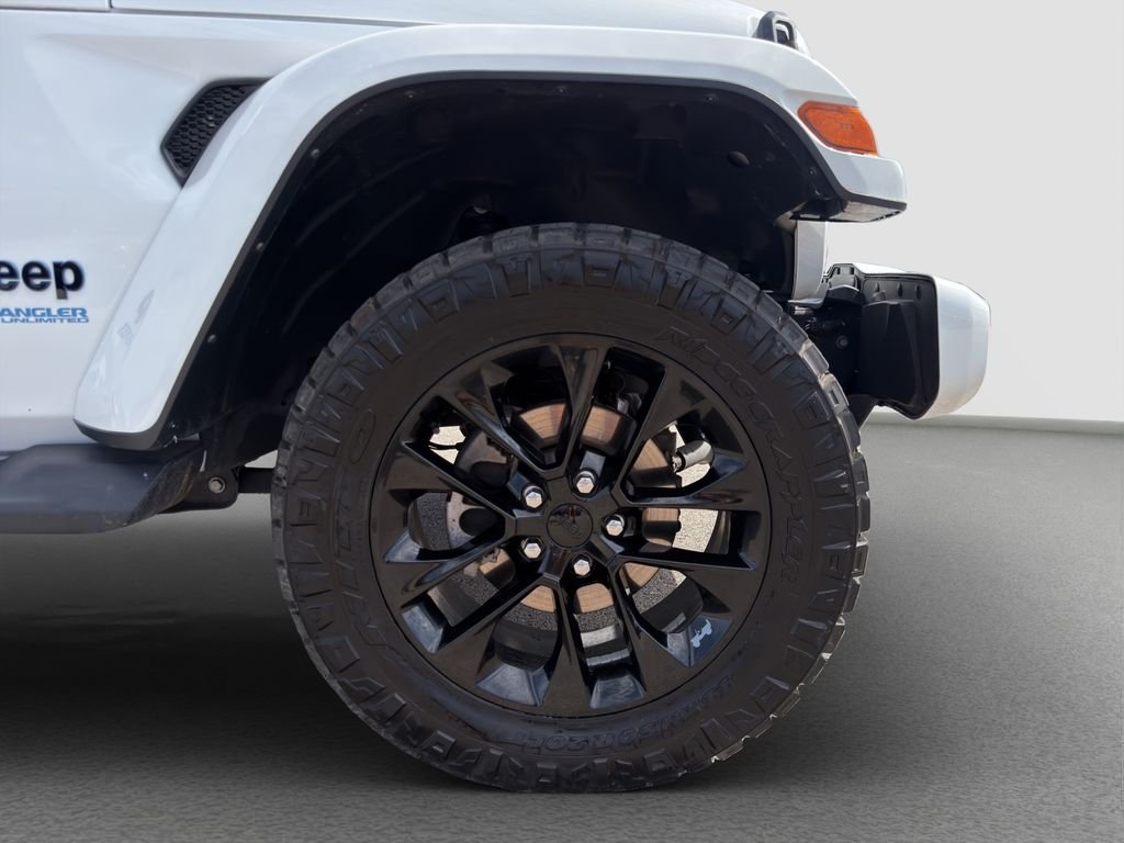 Used 2021 White Jeep Unlimited Sahara 4xe image 22