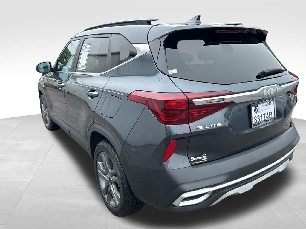 Used 2023 Gray Kia S image 6