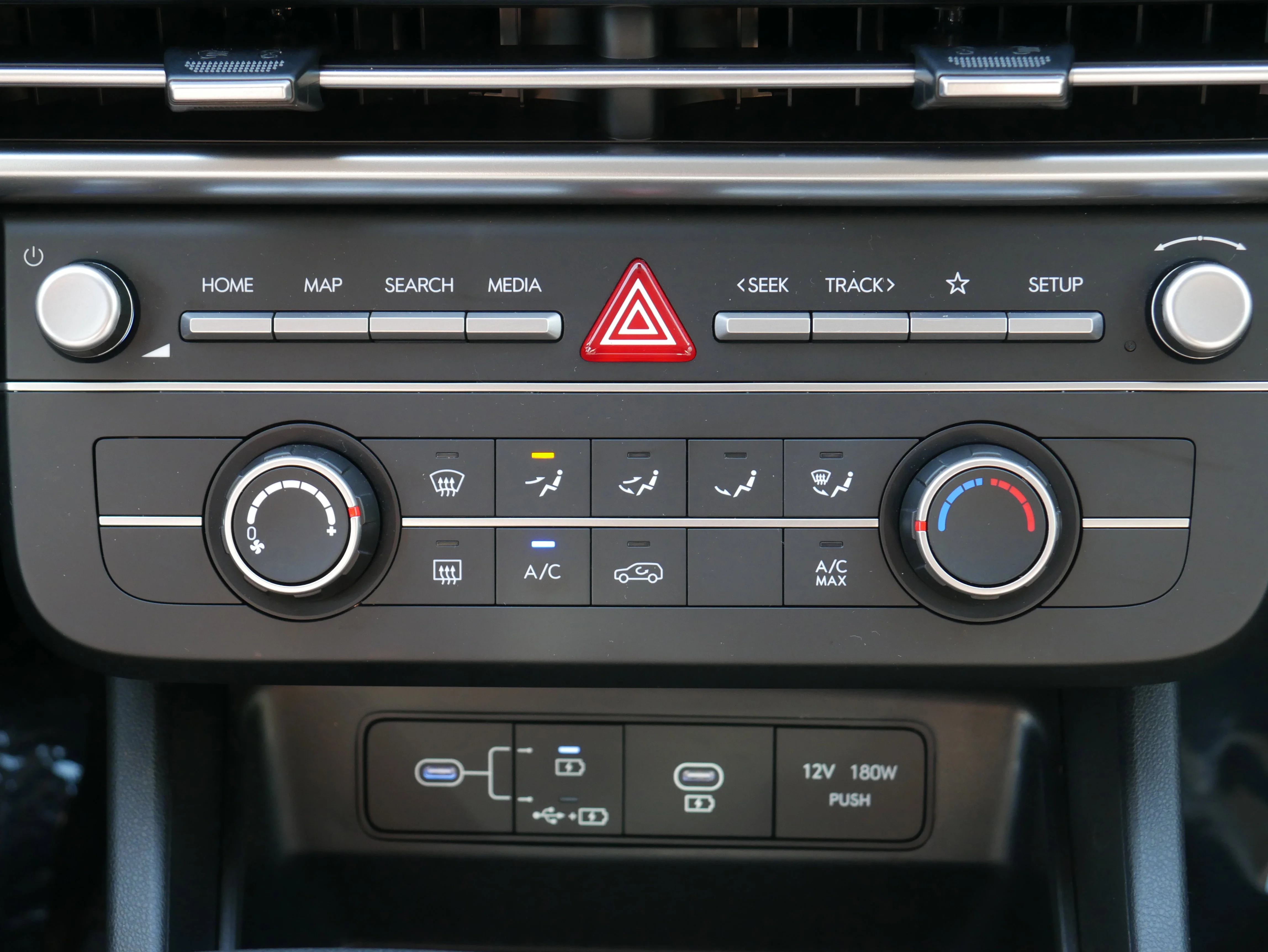 2026 Hyundai Tucson SE - Photo 19