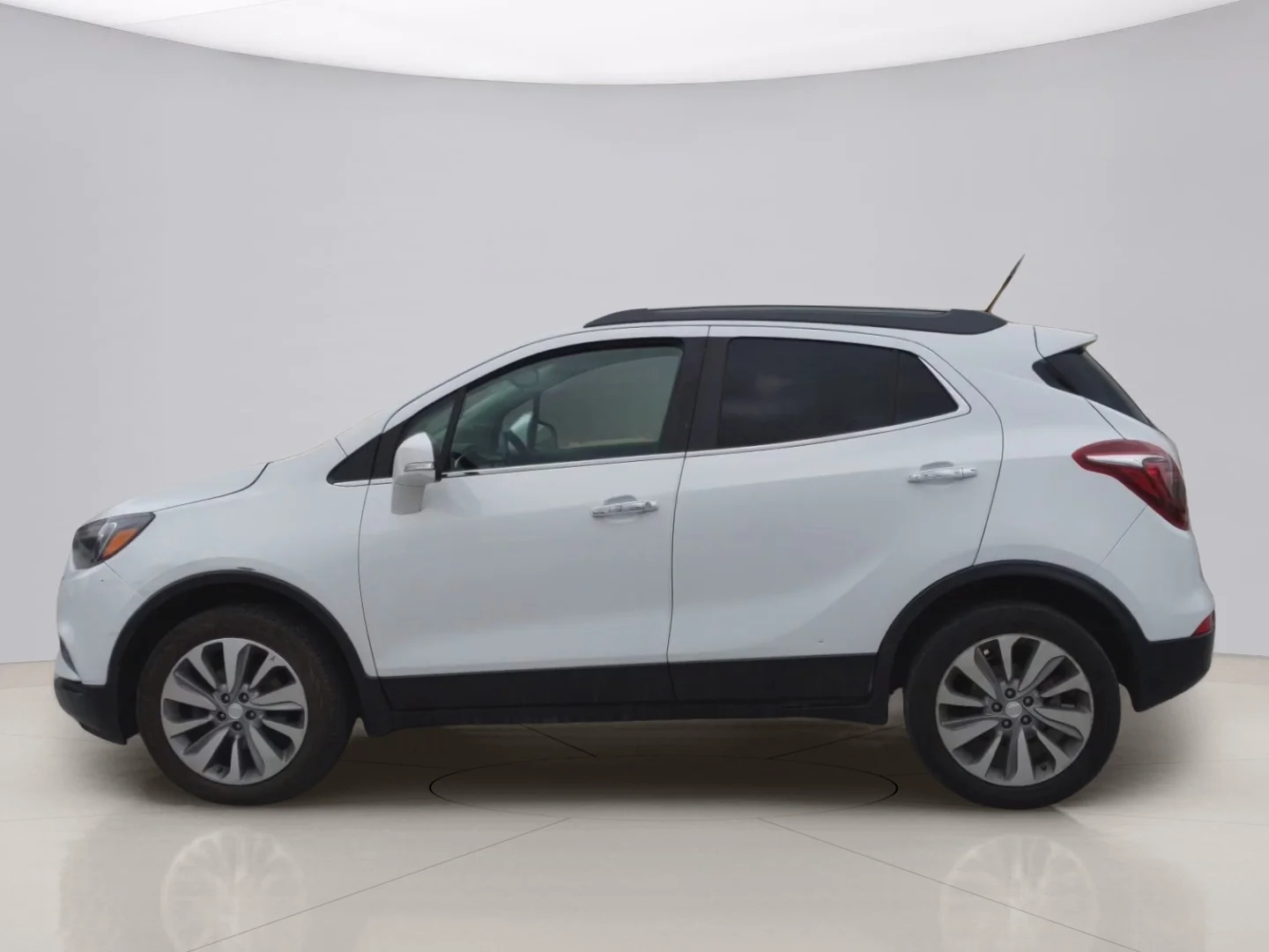 Used 2019 White Buick PREFERRED image 2