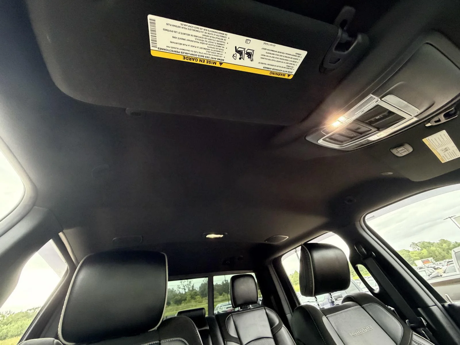 Used 2022 Diamond Black Crystal Pearlcoat Ram Laramie image 22