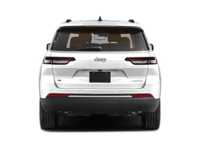 Used 2022 Bright White Clearcoat Jeep Altitude image 8